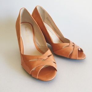 Franco Sarto Orange Suede Patent Wedge Heels size 7 Peep-Toe Sherbet Comfortable